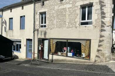 Immeuble  153725 €