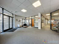 Local professionnel ou commercial modulable de 270 m2 avec 4 — photo 2