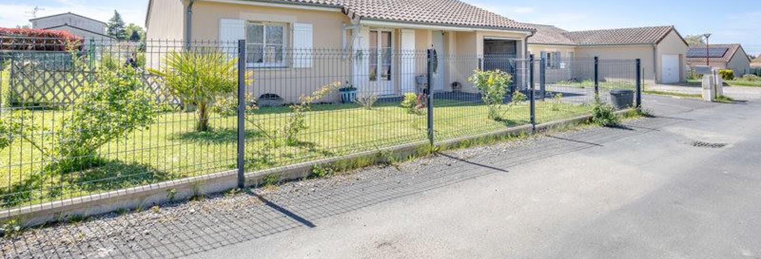 Maison 4 Pièces 102 m² à vendre à Rochechouart (87600)