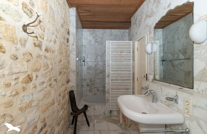 Maison en pierre de 6 pièces principales — photo 5