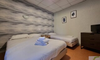 Commerce  1500 m² à vendre à Aix-les-Bains (73100)