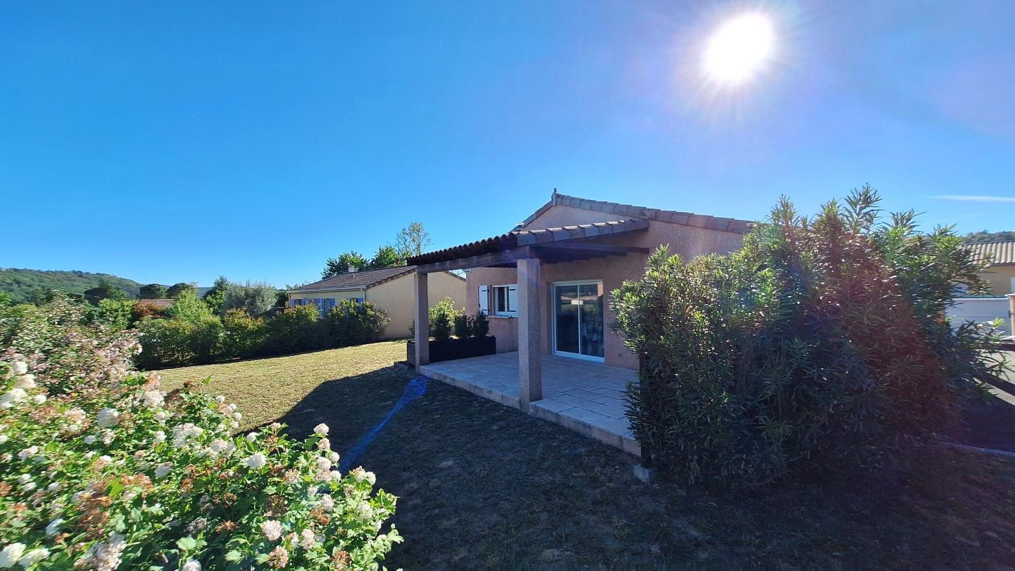 Villa / Maison  T4 à vendre Vallon-Pont-d'Arc 07150