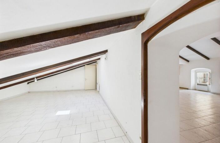 F1 BIS A VENDRE RUE FESCH — photo 5