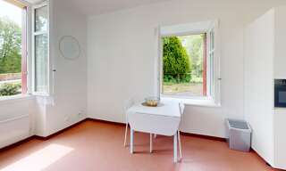 Appartement 1 Pièce 24 m² à louer à Salmiech (12120)