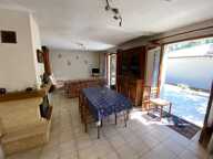 Maison à rafraichir de 80 m² avec sous-sol aménagé de 50 m² et Garage sur 479 m² de Terrain arboré — photo 2