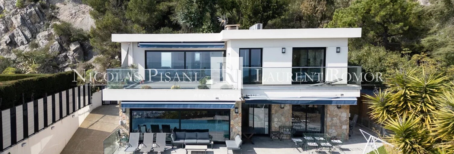 location vacances Maison 8 Pièces 210 m² à Villefranche-sur-Mer (06230)