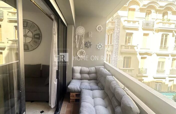 Spacieux studio avec balcon au cœur du Carré d'Or — photo 2