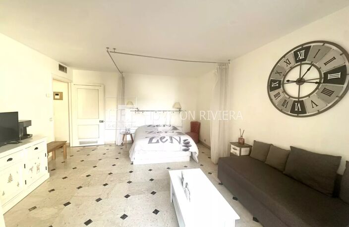 Spacieux studio avec balcon au cœur du Carré d'Or — photo 5