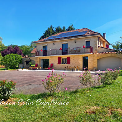 Maison 9 pièces 431000 €