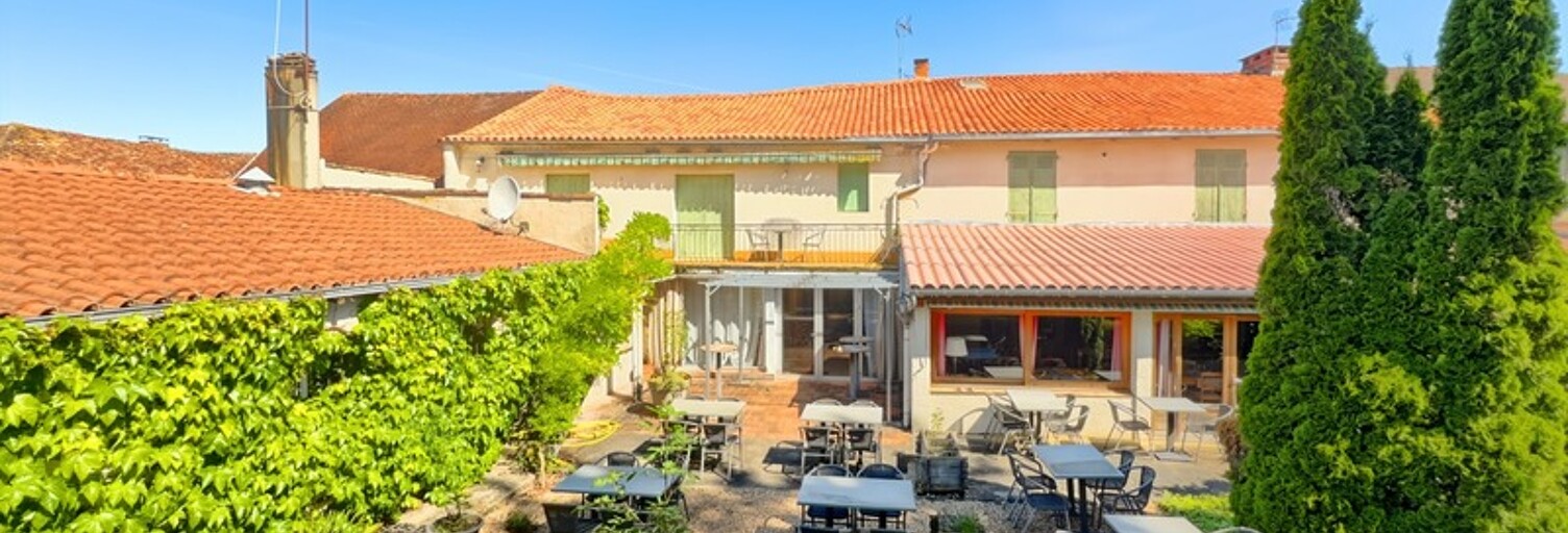 Maison 14 Pièces 550 m² à vendre à Négrondes (24460)