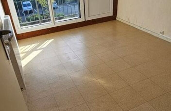 Bourgueil - Appartement T4 — photo 4