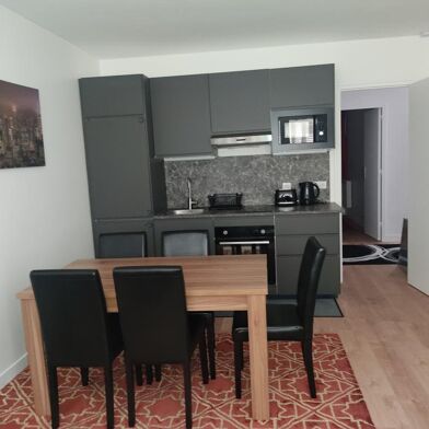 Appartement 3 pièces 2000 €