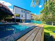 Coup de cœur assuré au cœur du secteur recherché de la Malgrange à Jarville-la-Malgrange ! Jolie maison de 220 m² avec 4 chambres, jardin et piscine — photo 2