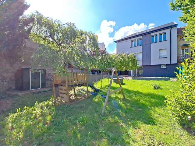 Coup de cœur assuré au cœur du secteur recherché de la Malgrange à Jarville-la-Malgrange ! Jolie maison de 220 m² avec 4 chambres, jardin et piscine — photo du bien