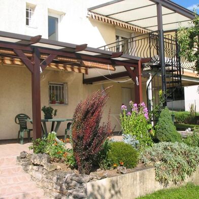 Maison 6 pièces 405000 €