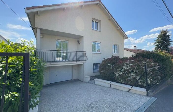 Jolie Maison À Vendre avec vue panoramique — photo 3
