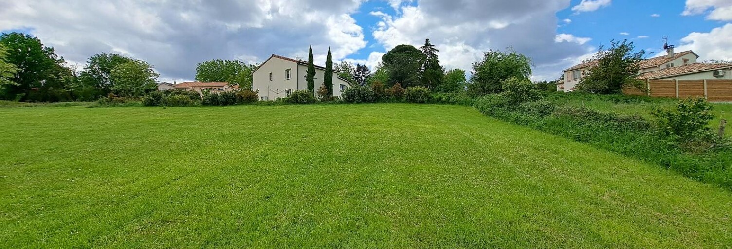 Terrain  602 m² à vendre à Saint-Pierre-de-Lages (31570)