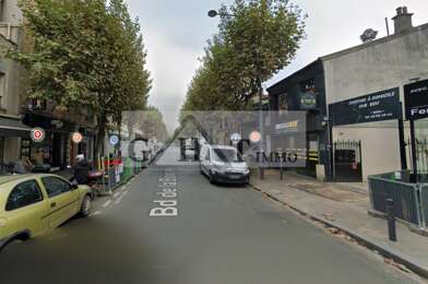 Commerce  220000 €