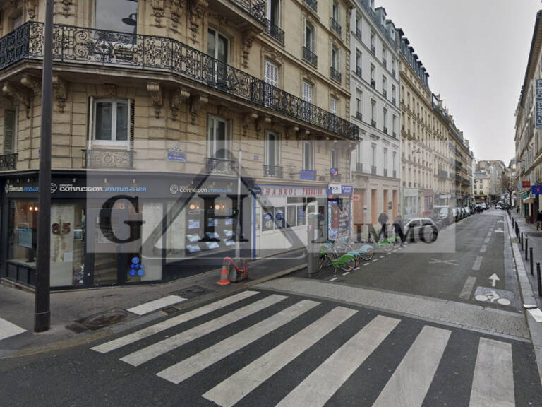 Local commercial 57m2 A vendre Rue Chabrol — photo 1