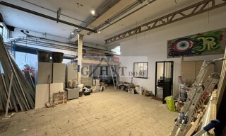 Local industriel  280 m² à louer à Saint-Maur-des-Fossés (94210)