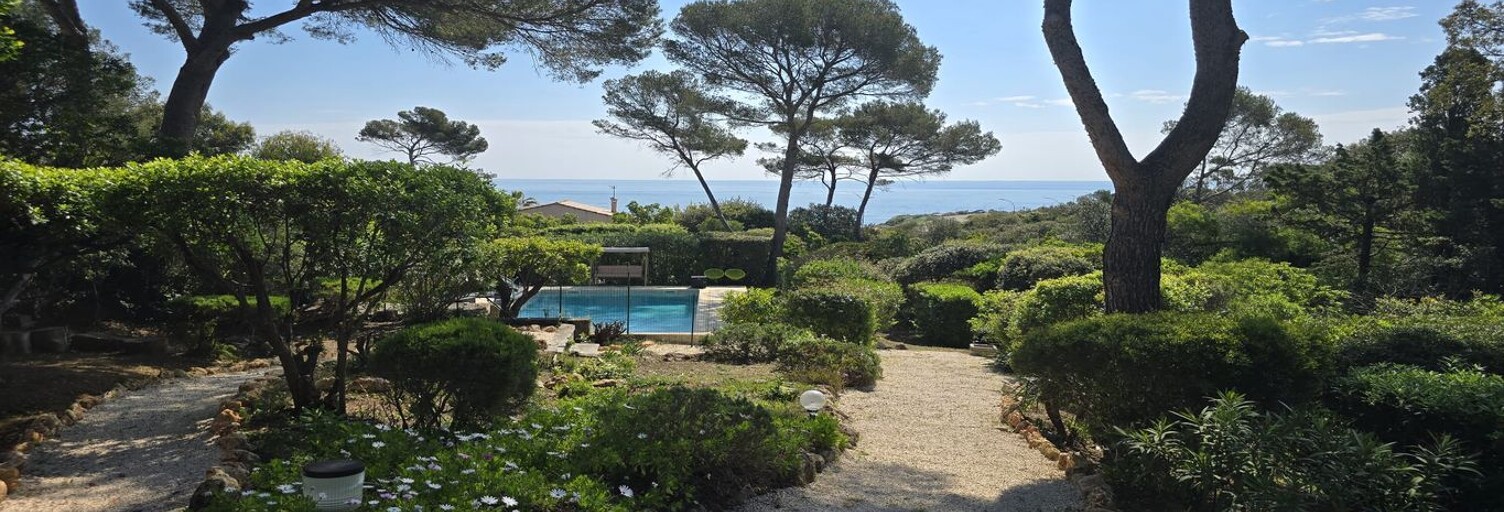 location vacances Maison 6 Pièces 120 m² à Roquebrune-sur-Argens (83380)