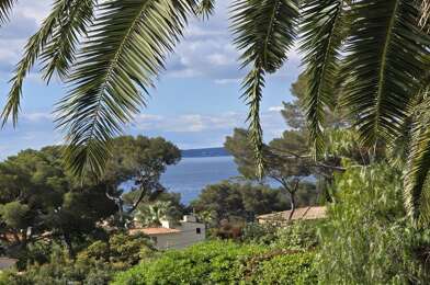 Maison 7 pièces 4200 €