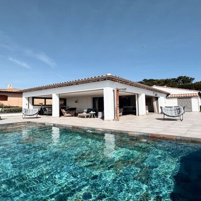 Maison 5 pièces 5400 €