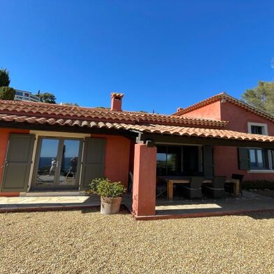 Maison 6 pièces 1800 €