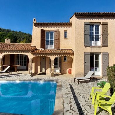 Maison 4 pièces 1500 €