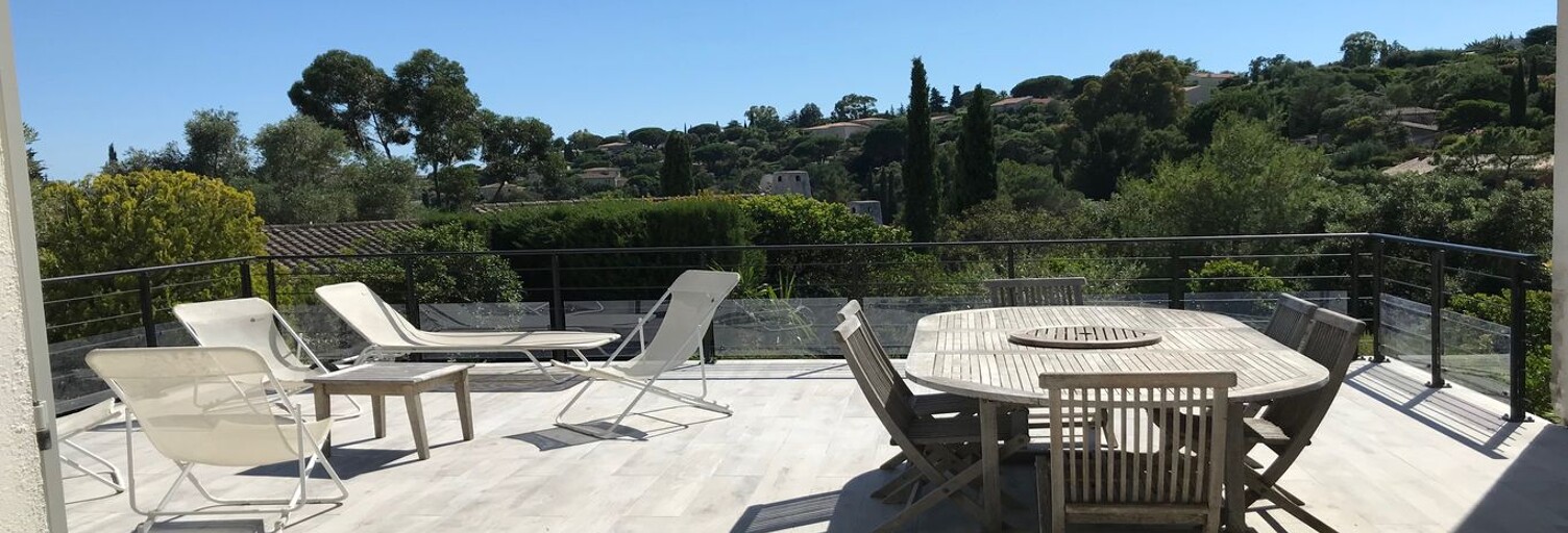 location vacances Maison 3 Pièces 80 m² à Roquebrune-sur-Argens (83380)