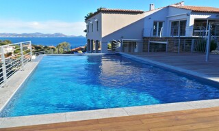 location vacances Maison 8 Pièces 250 m² à Roquebrune-sur-Argens (83380)