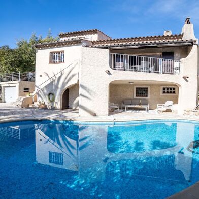 Maison 4 pièces 1500 €