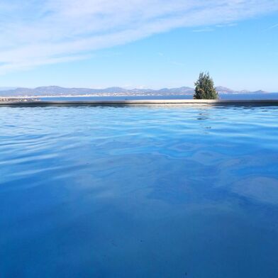 Maison 5 pièces 2000 €