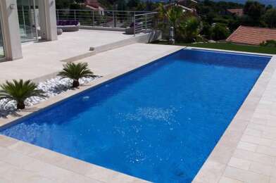 Maison 5 pièces 1700 €