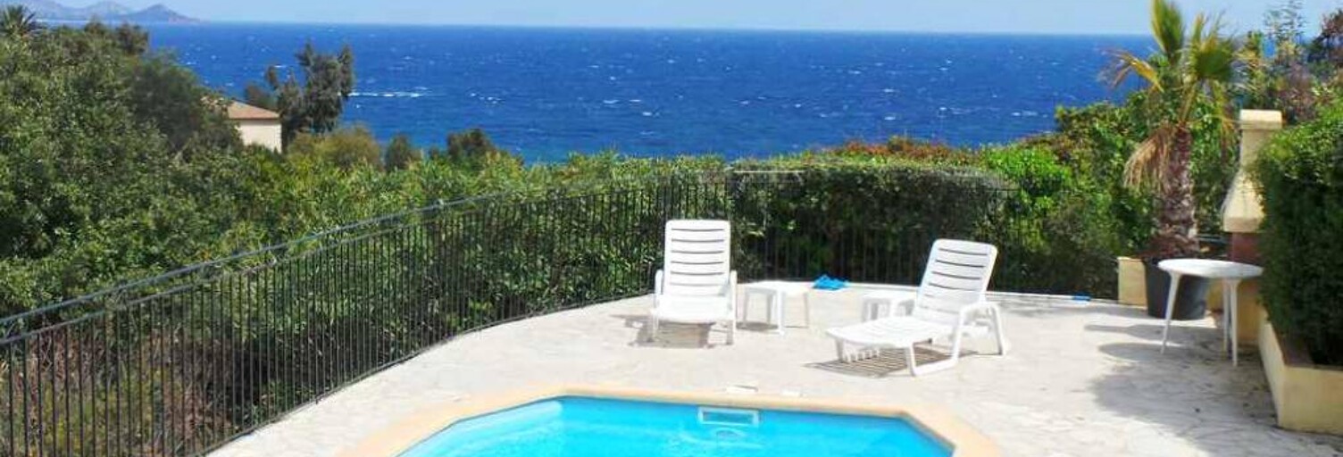 location vacances Maison 4 Pièces 130 m² à Roquebrune-sur-Argens (83380)