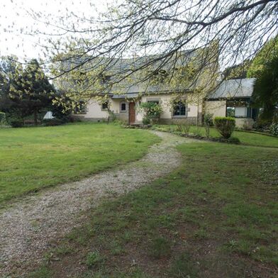 Maison 8 pièces 405600 €