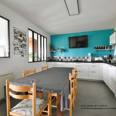 Maison 9 pièces 289800 €