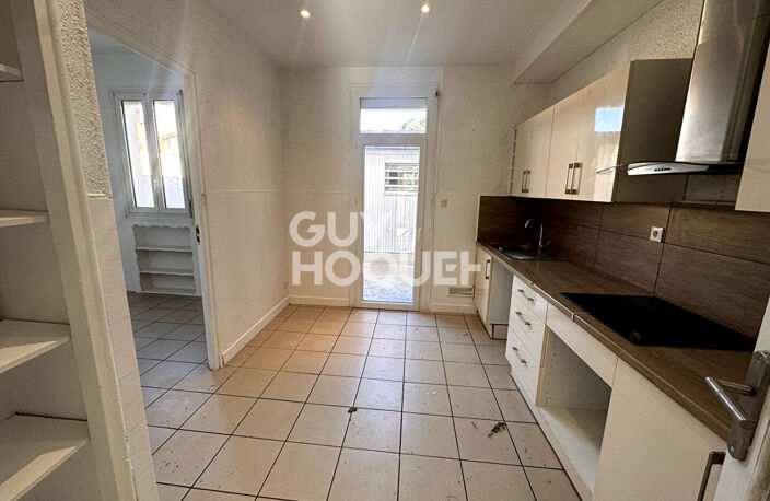 Appartement  F5 - 100 m²  - 1er étage - 2 terrasses et caves. EXCLUSIVITE - A vendre à PERPIGNAN (66000) Quartier Saint-Martin — photo 2