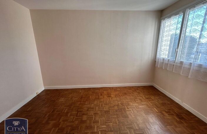 Vente appartement 3 pièces 80 m² Châtellerault (86100) — photo 3