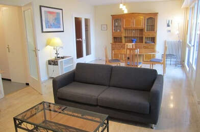 Appartement 3 pièces 990 €