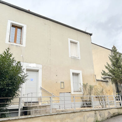 Immeuble  834000 €
