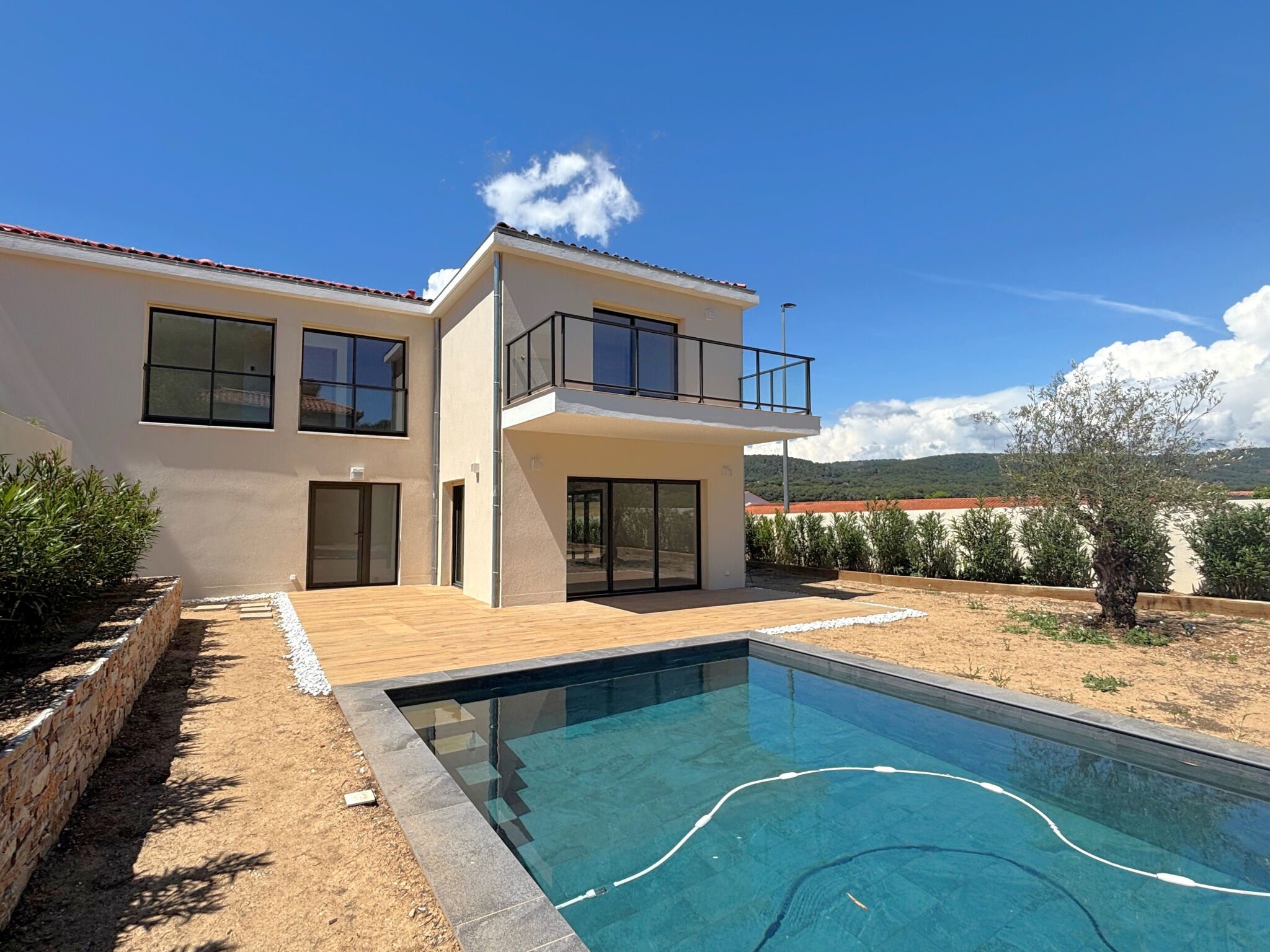 Villa / Maison 5 pièces  à louer Cassis 13260