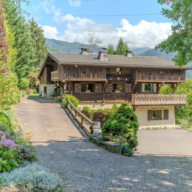 Maison 8 pièces 875000 €