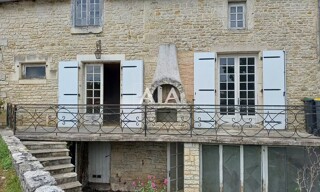 Maison 7 Pièces 190 m² à vendre à Nanteuil-en-Vallée (16700)