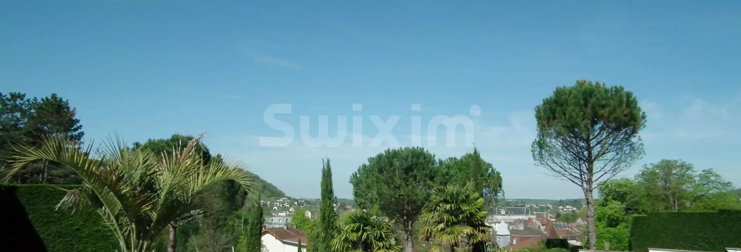 Maison 8 Pièces 329 m² à vendre à Lons-le-Saunier (39000)