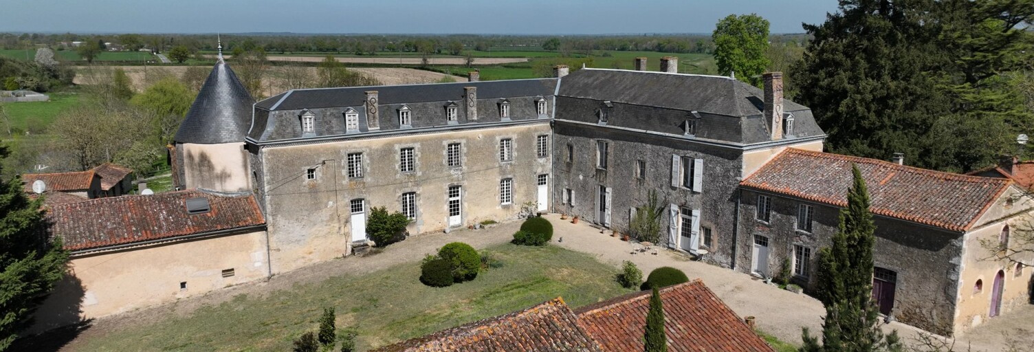 Maison 23 Pièces 650 m² à vendre à Parthenay (79200)