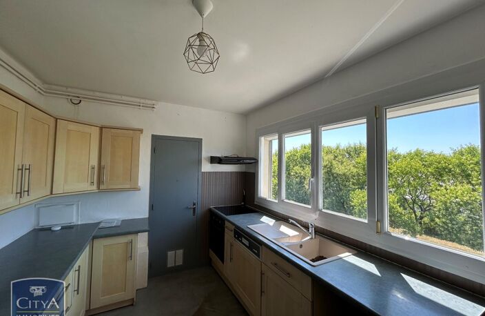 Location appartement 4 pièces 97 m² à Tours (37100) — photo 4