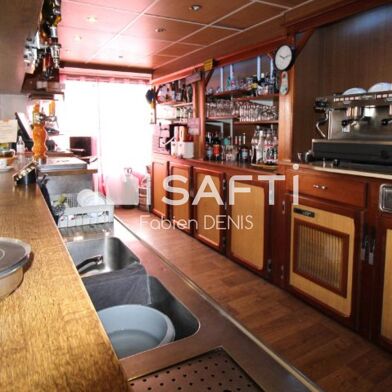 Commerce  79000 €