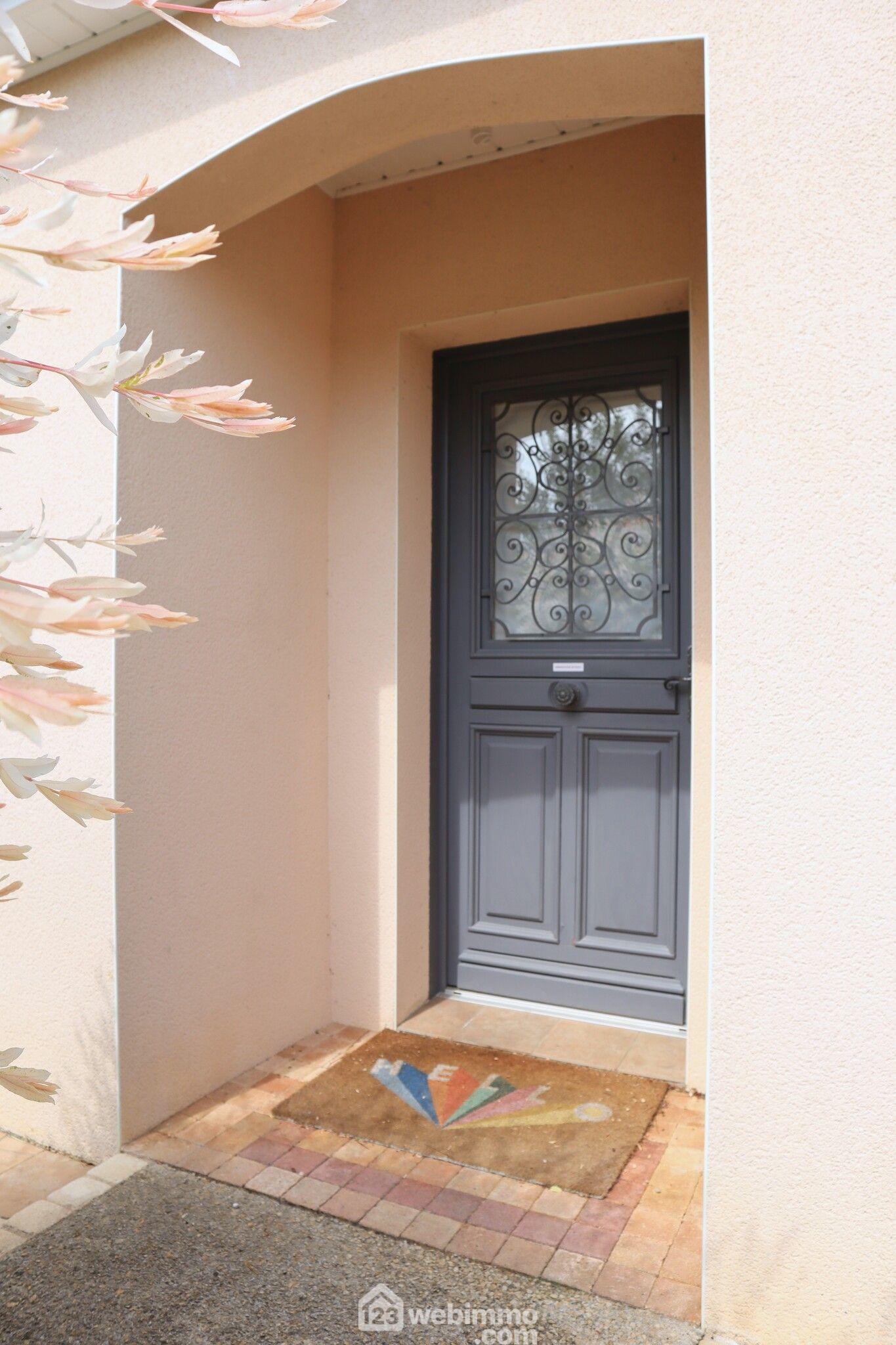Photo Maison - 137m² - Saint-Julien-l'Ars image 2/4