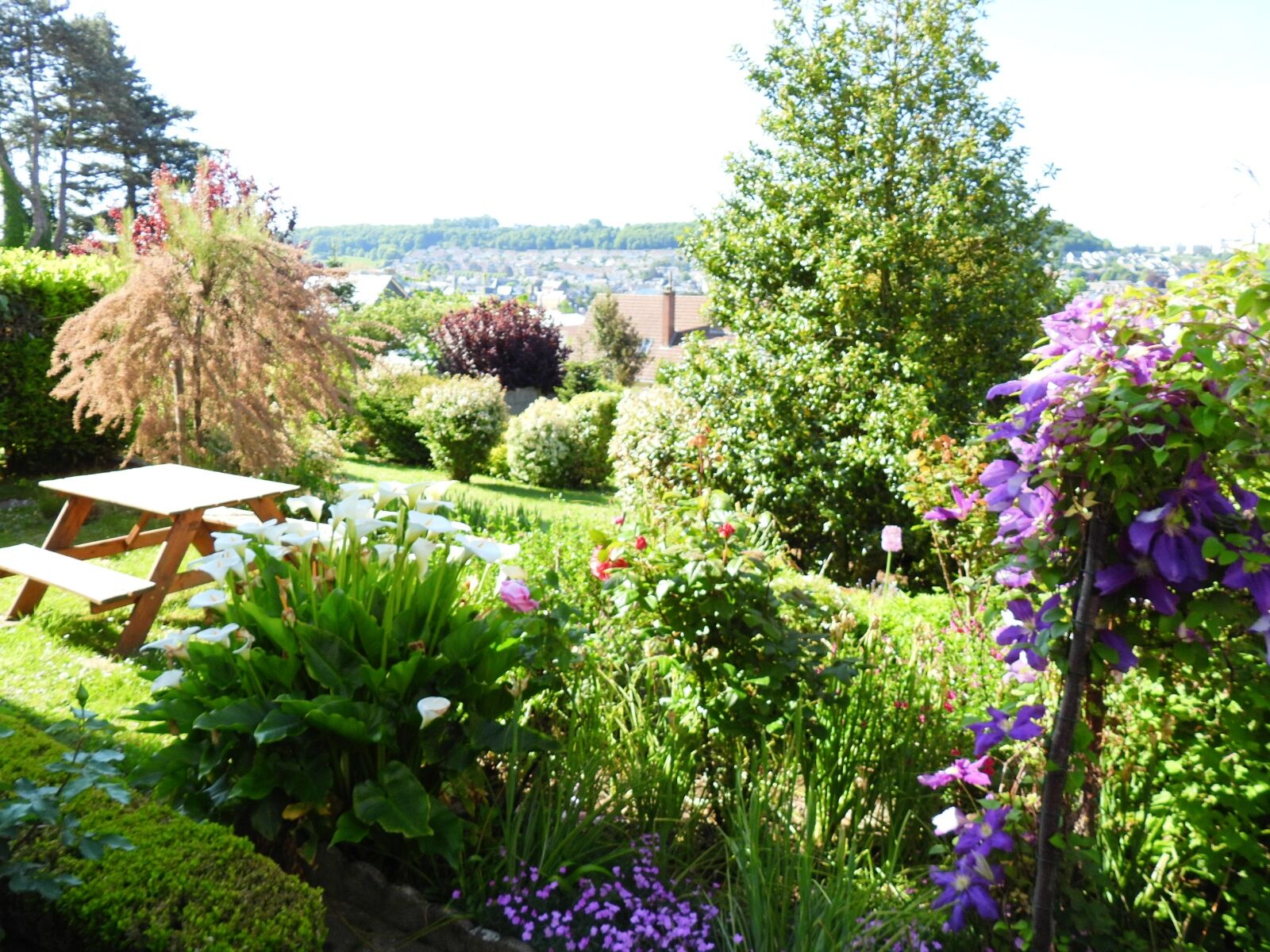 Photo Maison avec garage et grand jardin à FECAMP avec vue sur le port et la ville image 1/4
